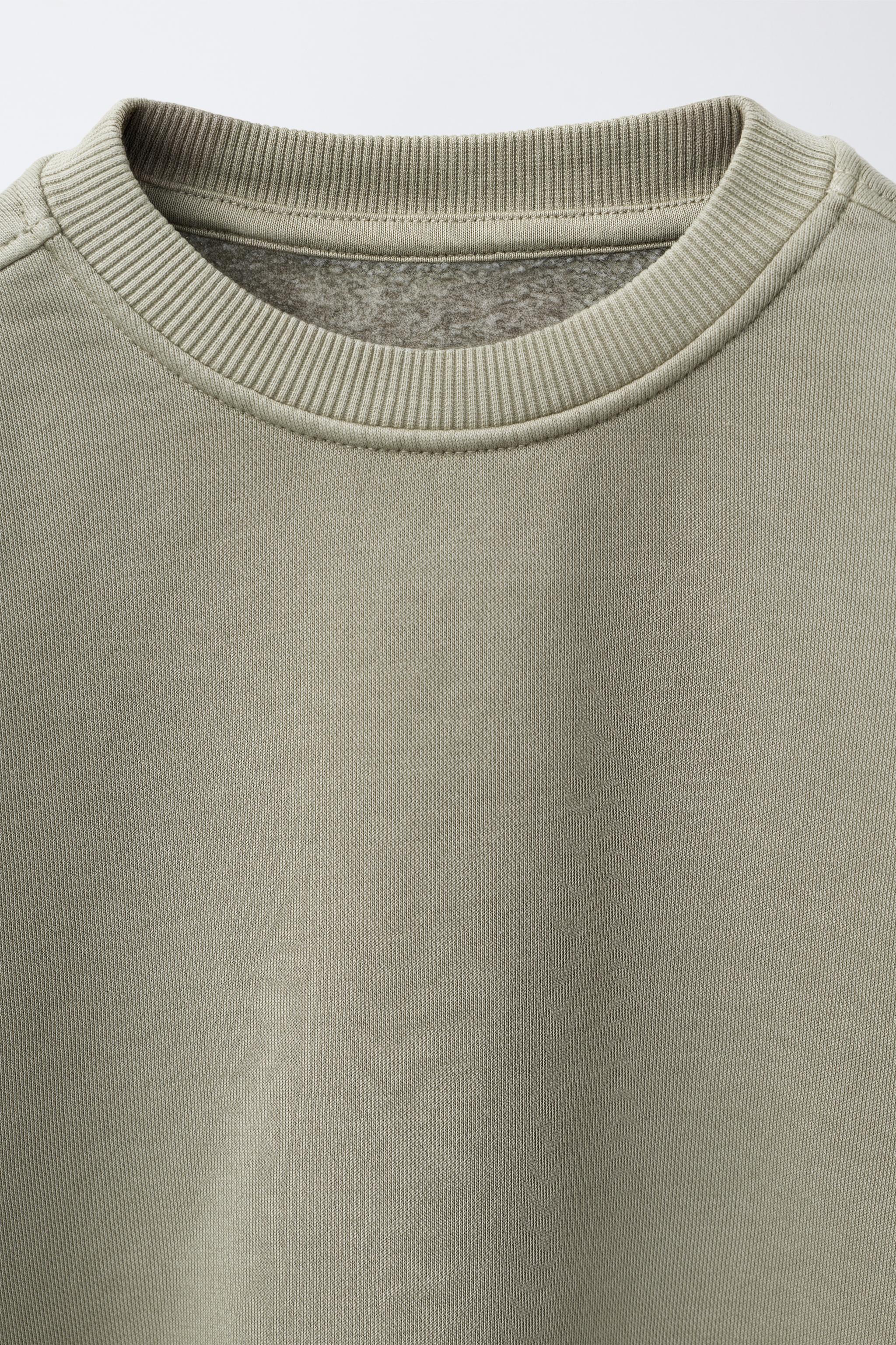 GARMENT DYE SWEATSHIRT AND JOGGER PANTS SET